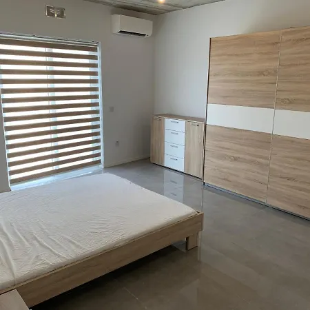Seabreeze Penthouse Marsalforn